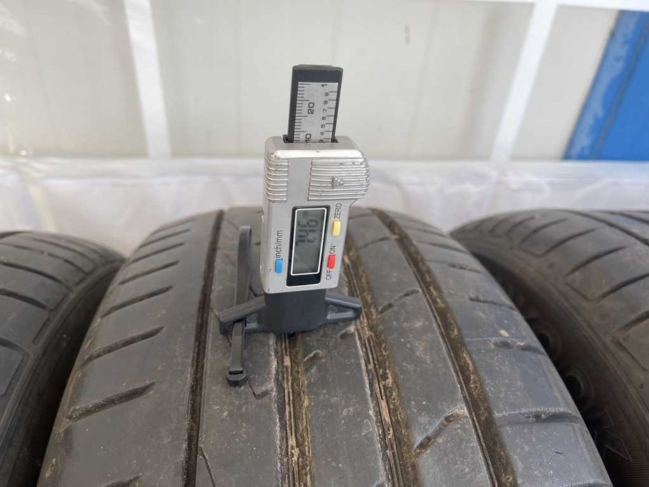 .летни Гуми Hankook 225/55/17 с ДОТ 51/2017г.