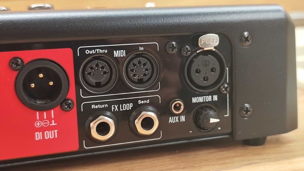 Hughes & Kettner Black Spirit Floor 200