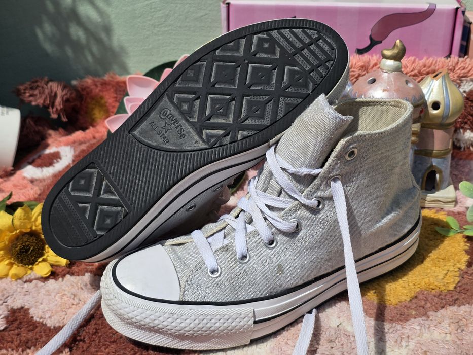 Converse сребристи високи кецове N37