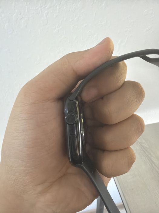 I watch 10 46mm qora