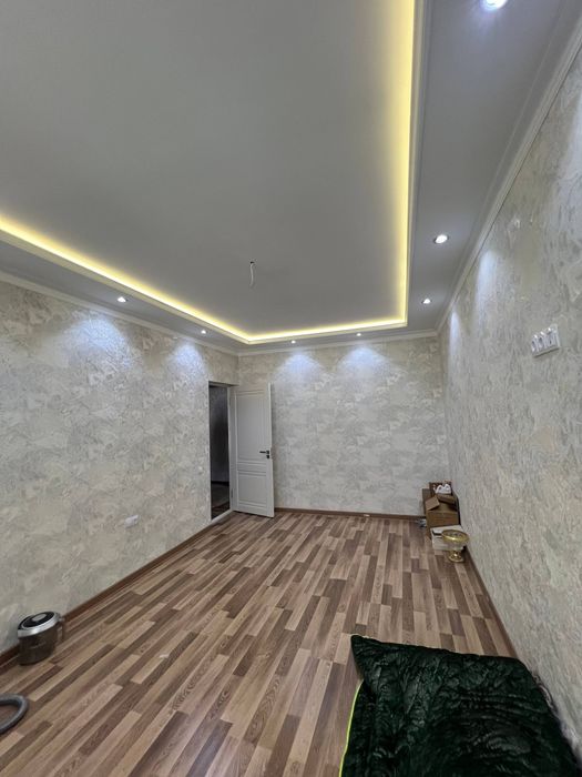 Сергели У́згариш 2 метро