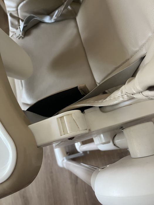 Стульчик 2 в 1 для кормления с браком