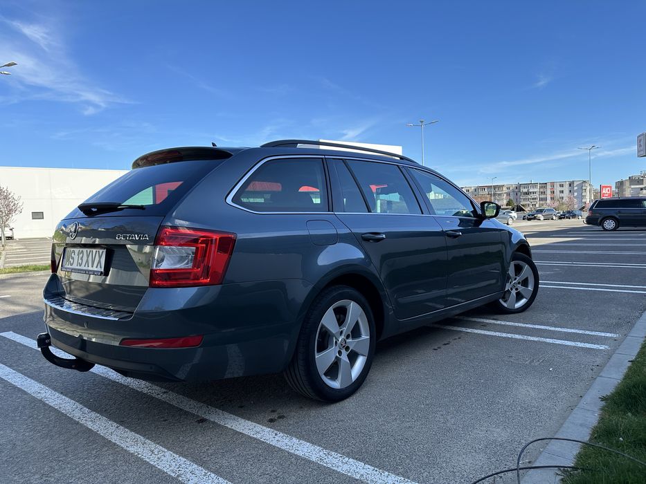 Skoda Octavia / 2.0TDI / DSG / Bi-Xenon / Înmatriculată / Webasto / TOP