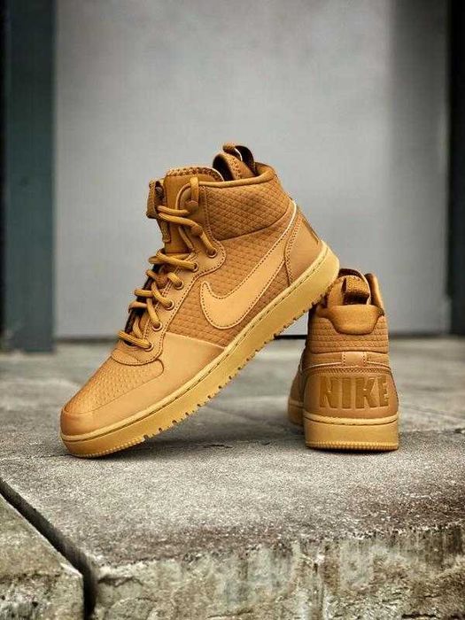 Кафяви кецове Nike Court Borough Mid Winter размер 41