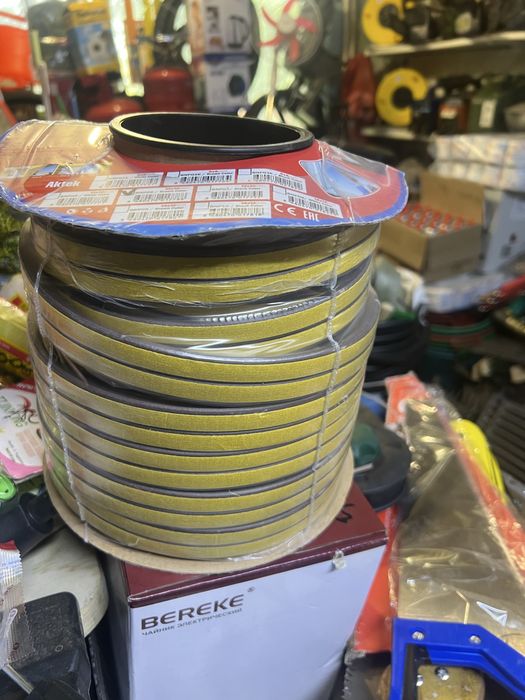 Уплотнитель для окон и дверей