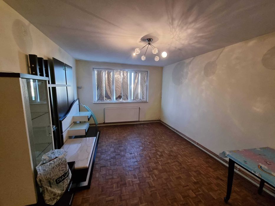 Apartament Pitesti Trivale Complex 1, decomandat 3 camere