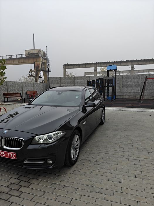 BMW Seria 5 520d xDrive Touring At.