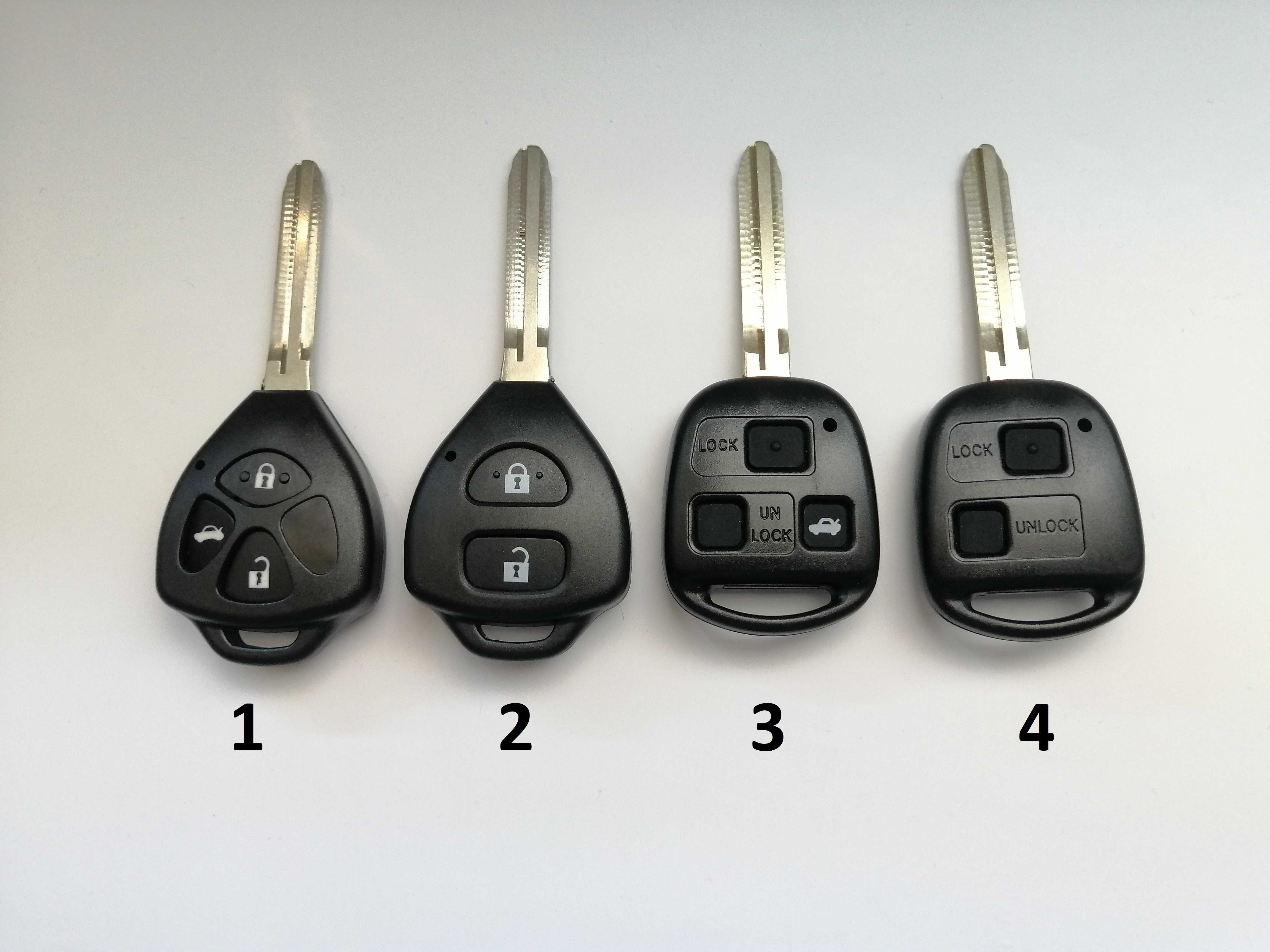 Кутийка ключ за Тойота Toyota Corolla Yaris Rav4 Auris Celica гр. София ...