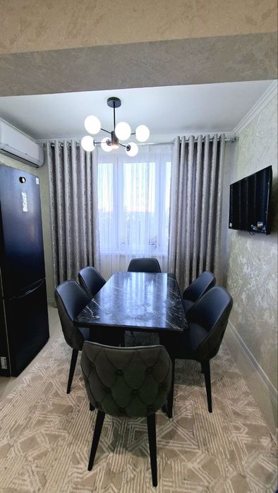 Яшнобад.район,92 квадрата,сдвоенный зал