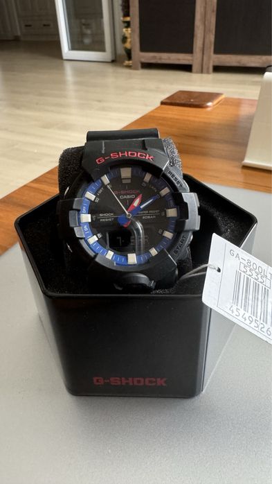 Продам часы Casio GA-800-1A