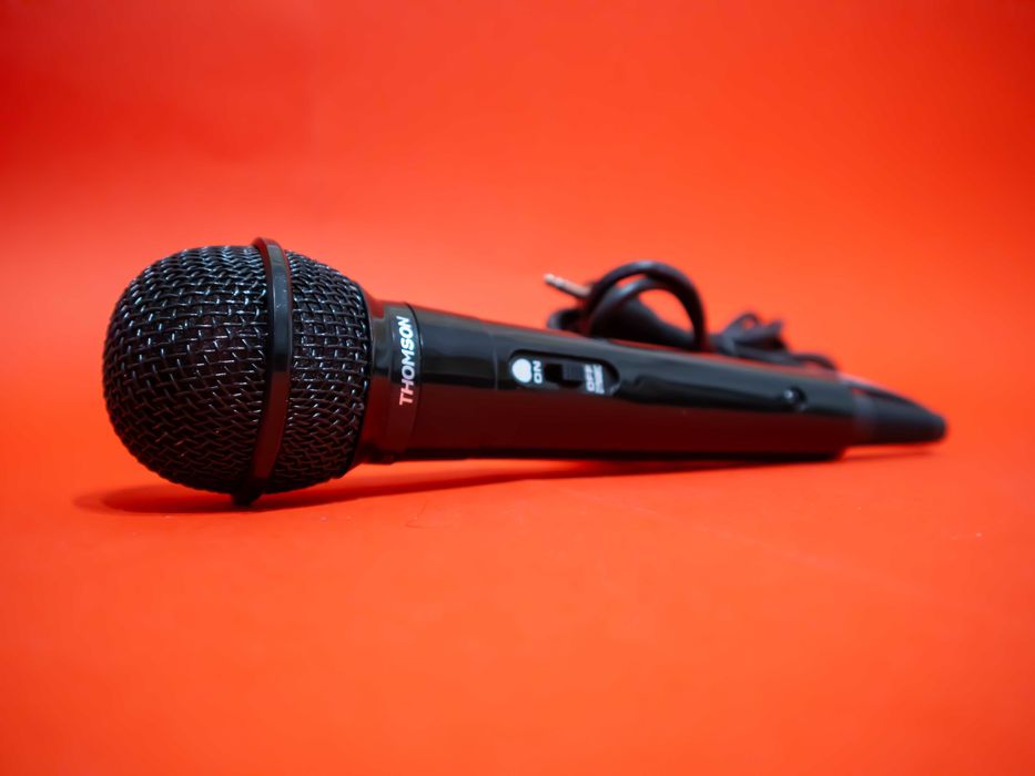 HAMA THOMSON M135D Динамичен Микрофон Внос Литва Като Нов Тестван