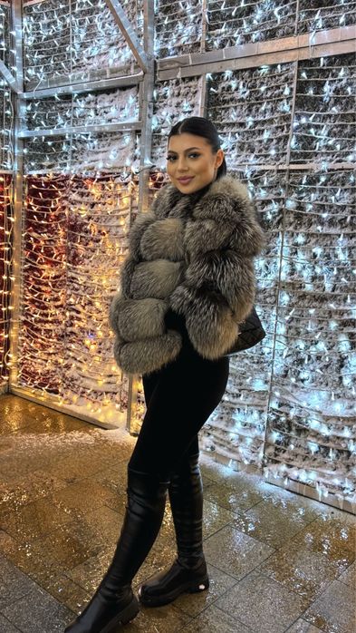 Blana naturala din vulpe albastra