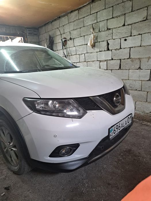 Ниссан xtrail кроссовер