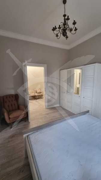 Дава се под наем Етаж от къща в София, Хладилника - 90 кв.м за 750 € - Снимка #4