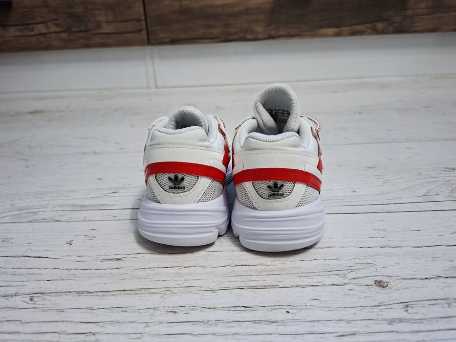 Adidas Hello Kitty-Страхотни Детски маратонки