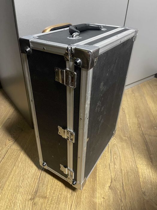 Кейс / чемодан / ящик для дрона и оборудования