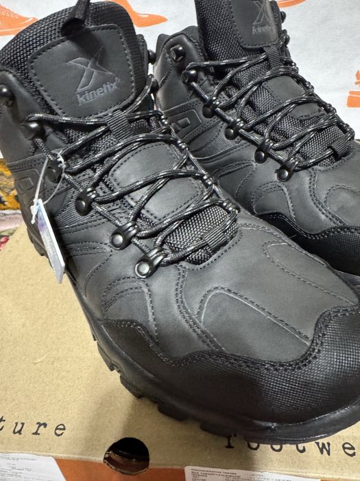 Ботинки. Flo. Kinetix. 42-42,5 р. Новые.