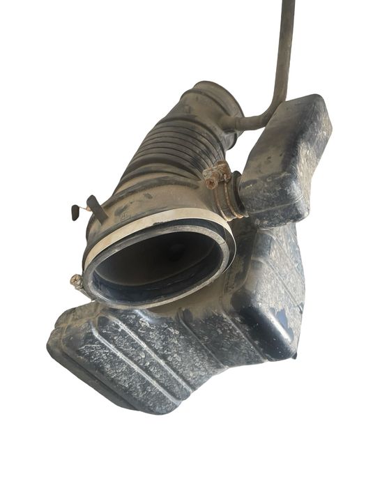 Furtun Admisie Aer Mitsubishi L200 2.4I 2001 Mr188065