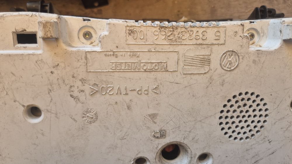 Оригинално Табло за VW Поло 1994- 1999