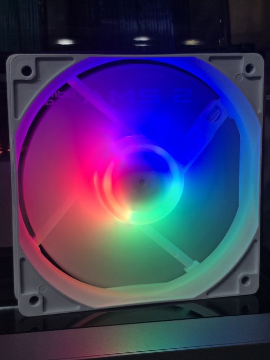 Продам кулер ргб