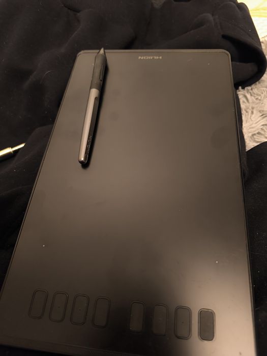 Huion Inspiroy H950P (графический планшет)