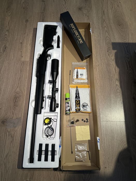 Sniper airsoft CYMA CM.702 + lunetă profesională 3–9x50