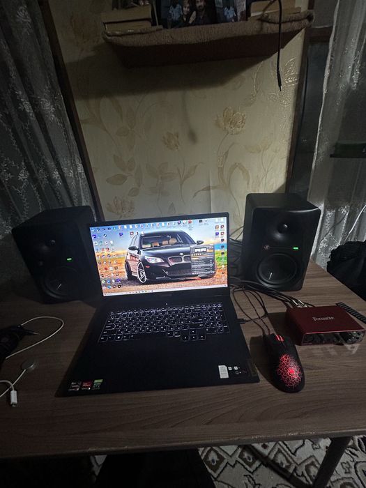 Студиные мониторы mackie mr524