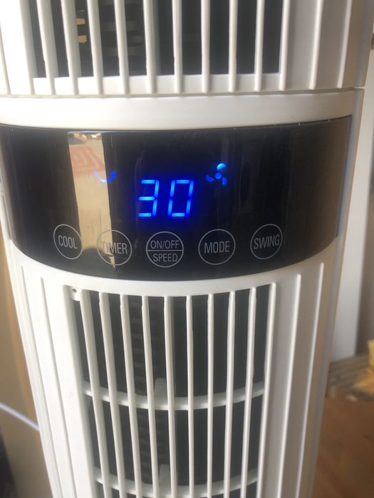 Racitor de aer cu apa, tip ventilator turn, nou
