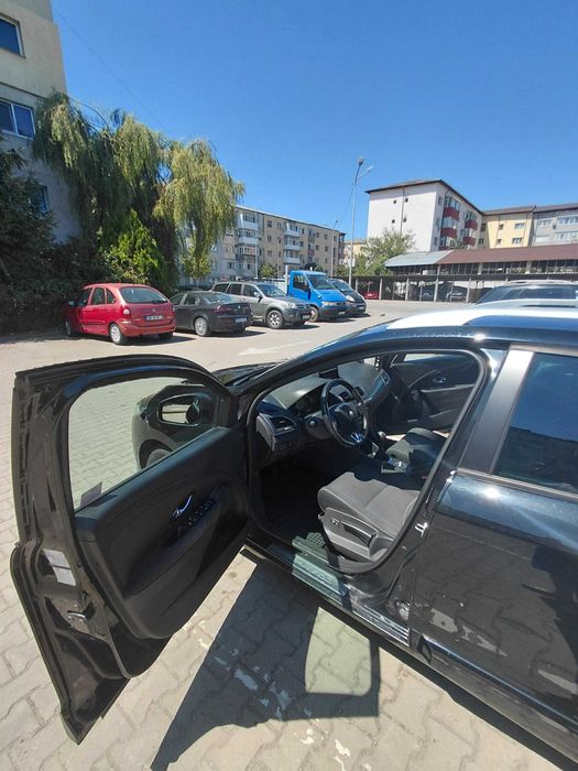 Vand renault megane 3 break septembrie 2015,3700 euro negociabi