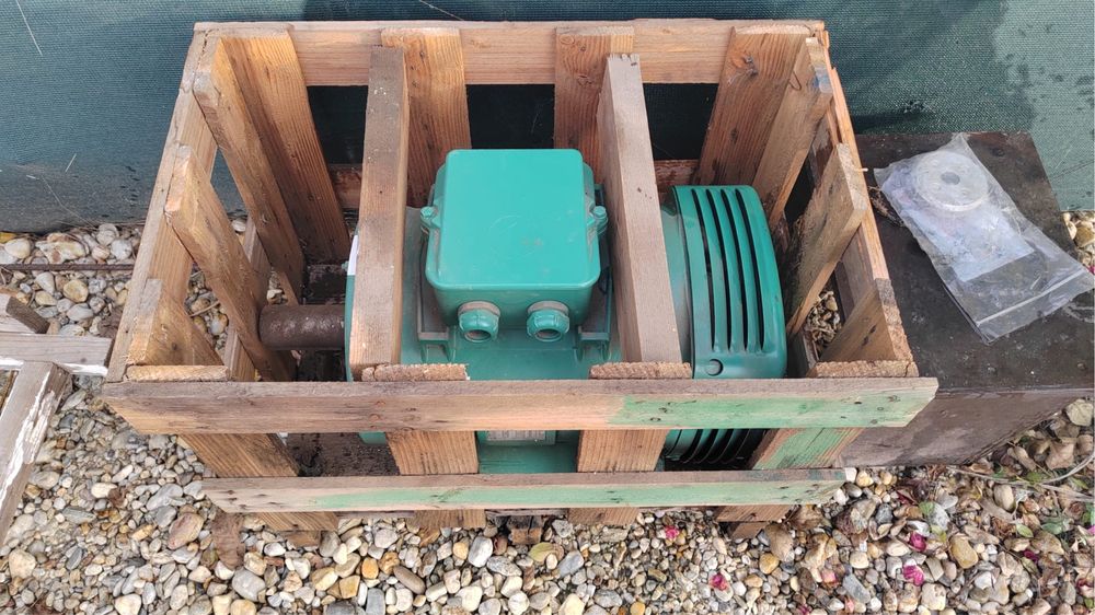 Motor electric trifazat 37 kW Leroy Somer PLS180L-T