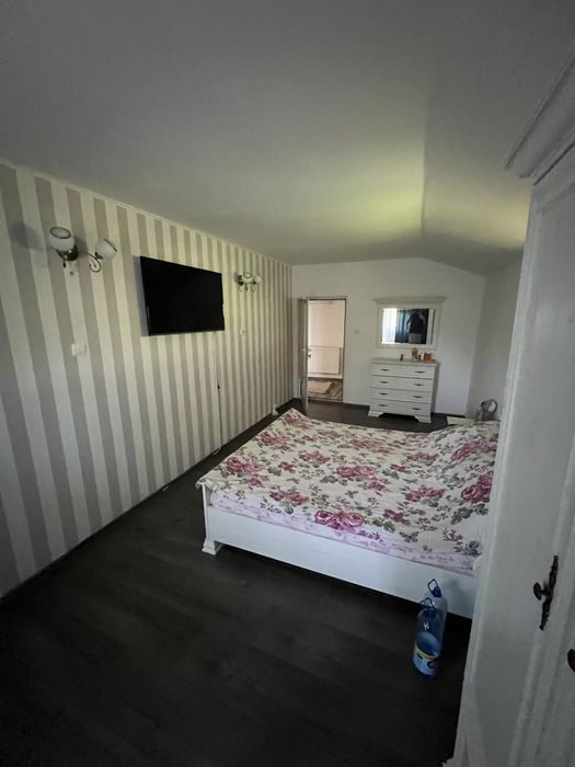 Inchiriez casa in Gura Vadului