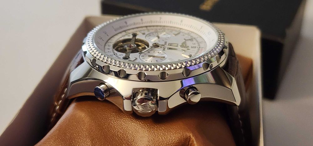 Часовник Breitling Bentley Motors Tourbillion