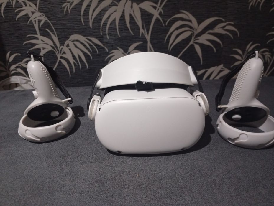 Продам мета квест 2