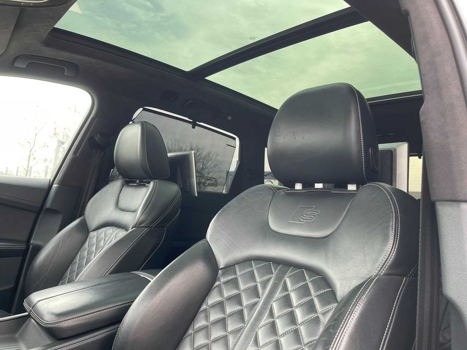 Audi SQ7 7-местен panorama Soft Close Bang&Olufsen TV