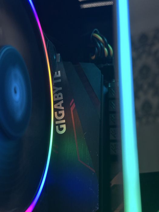Игровой компьютер Ryzen 7 2700x / RX580 8Gb