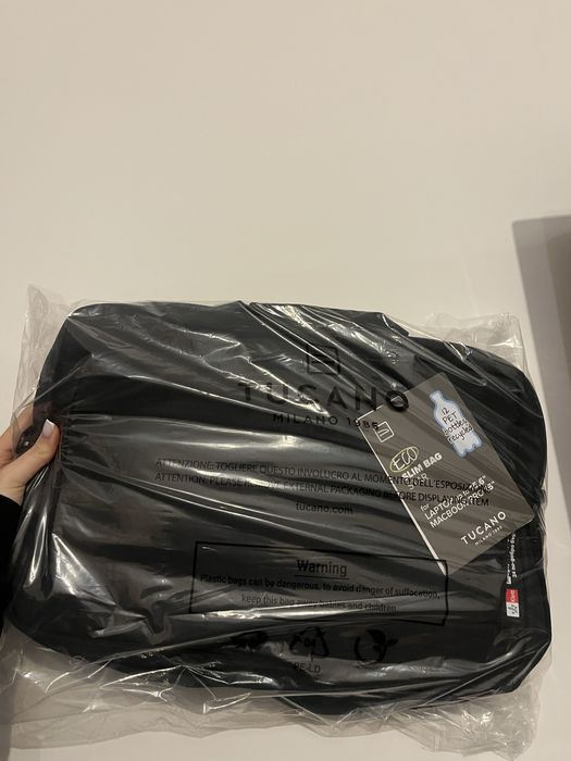 Чанта за лаптоп Tucano