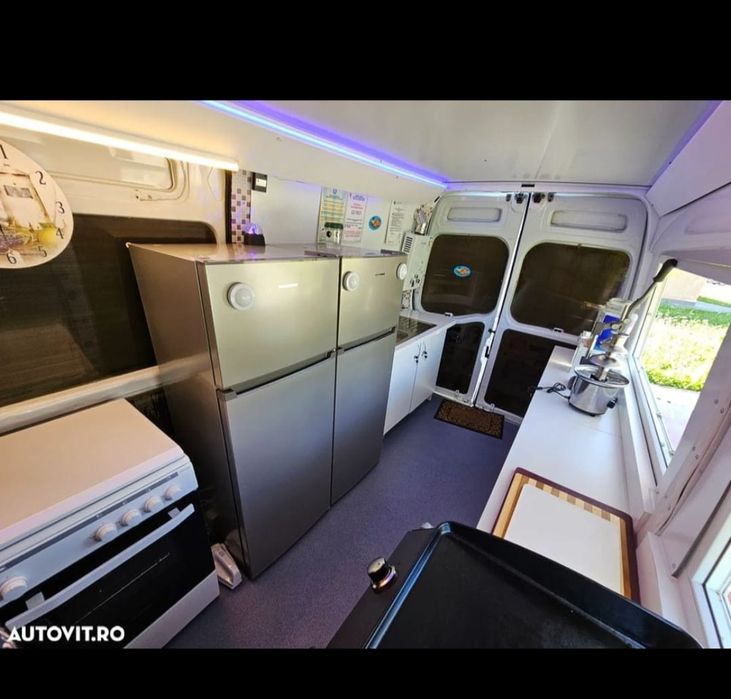 Opel Movano Food Truck 1.9 Diesel 2008 – complet amenajat și echipat