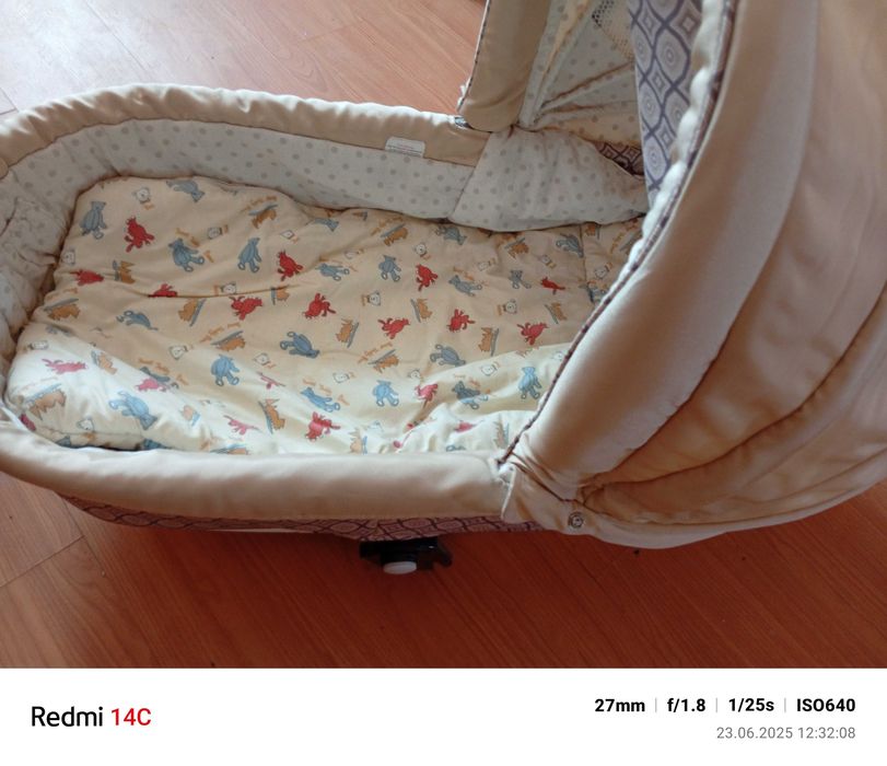 Бебешка количка запазена с зимна и лятна количка