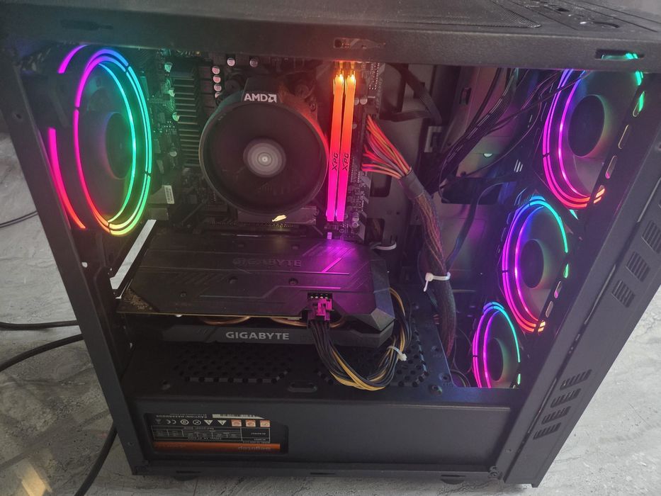 VANZARE PC Ryzen 2600/ RTX 2060 6GB