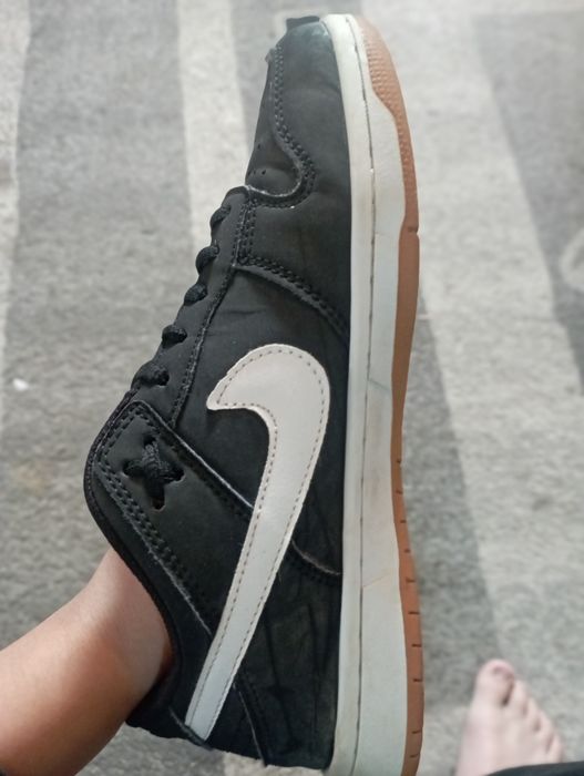 Продам кроссовки размер 36-37