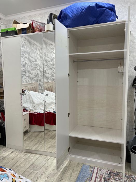 Продам       шкаф