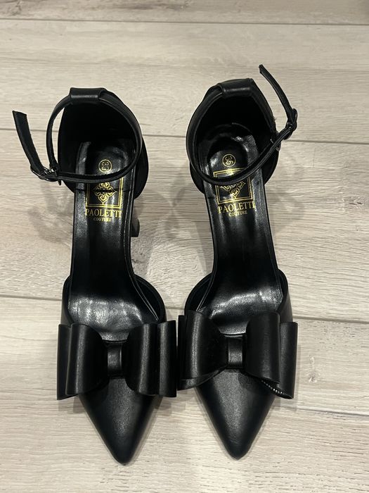 Черные туфли(36/37размер)