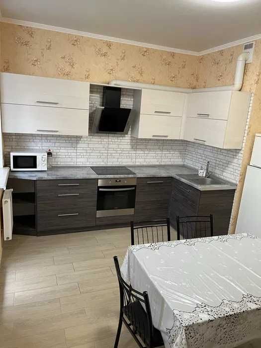 Дава се под наем Двустаен апартамент в Варна, Владислав Варненчик - 47 кв.м за 300 € - Снимка #3