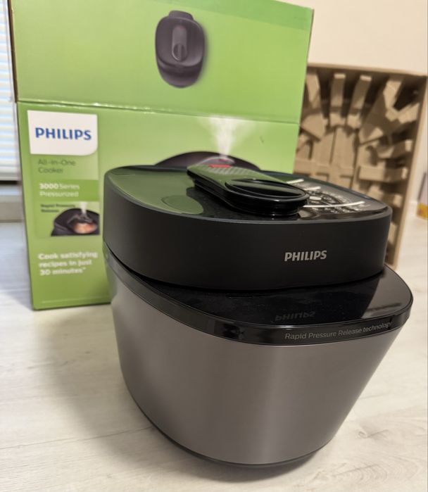 Мултикукър Philips