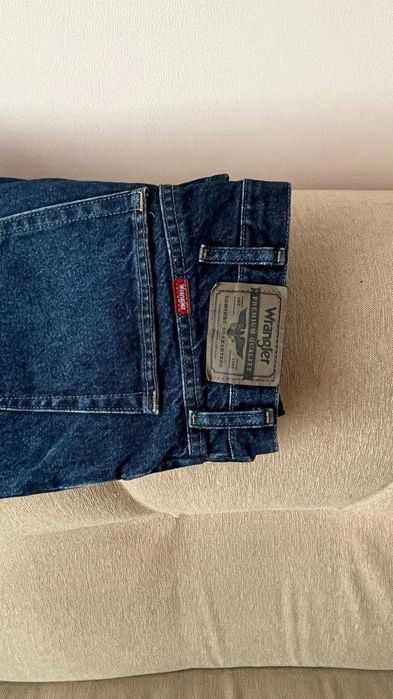 Продам джинсы Wrangler — классическая модель