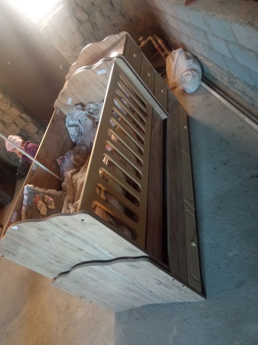 Sifati yaxshi  detskaya mebel sotiladi