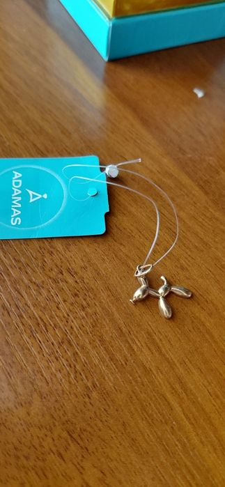 Золотое кольцо с сапфиром и бриллиантами