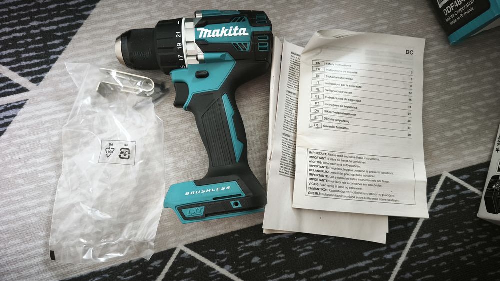 Filetanta Makita DDF484 + baterie 5Ah