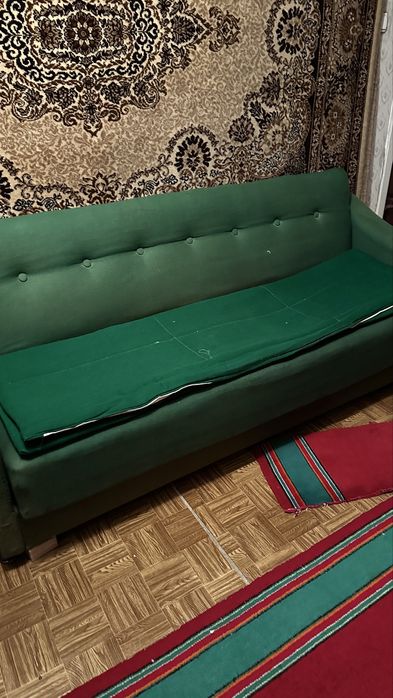 Диван, два кресла