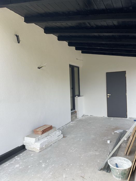 Vila ,casă noua cu 4 dormitoare Bacau, Serbanesti zona Calea Romanului Piazzetta 612 mp teren